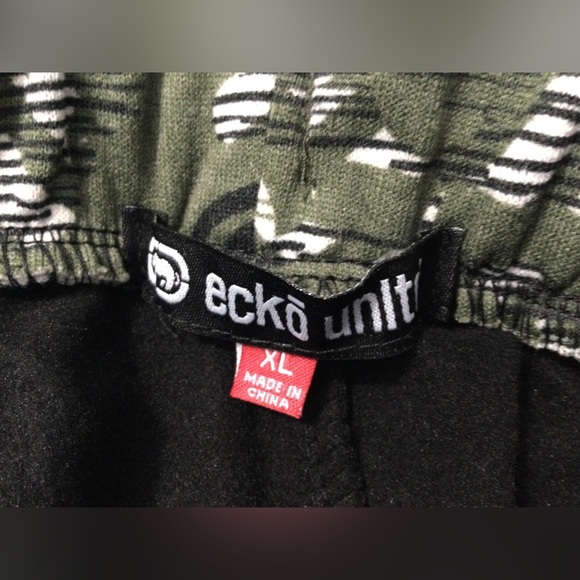Ecko Unlimited Black w/ Green Camo Sweatpants Size XL EO31G577 - Picture 5 of 9